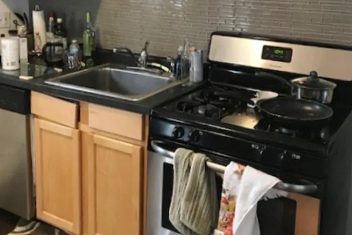 1249 W Henderson St, Apt 2 — photo 2