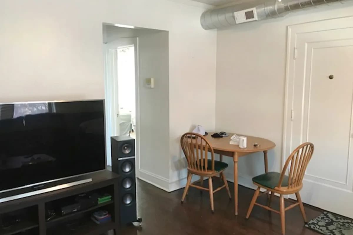 1249 W Henderson St, Apt 2 — photo 4