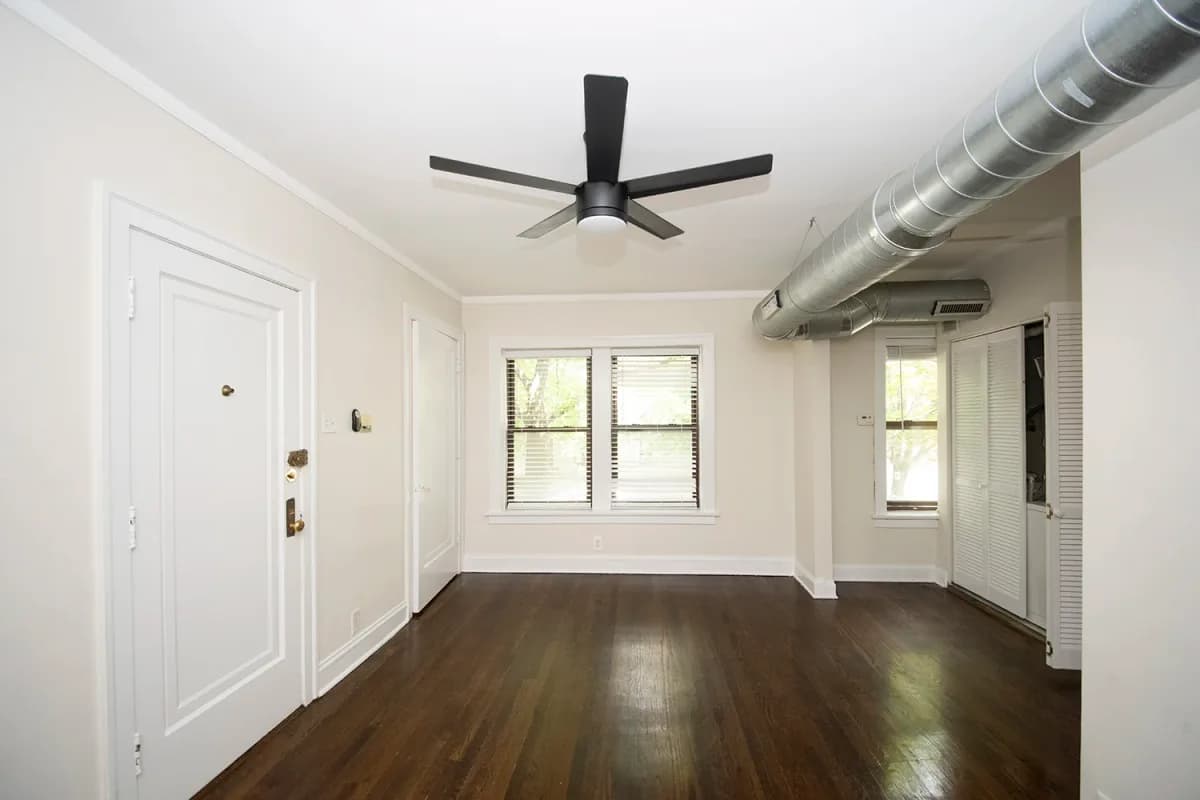 1253 W. Henderson St, Apt 1 — photo 5