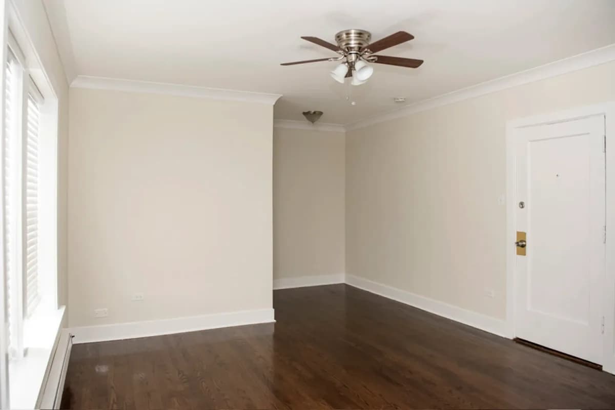 2129 N. Dayton St, Apt 206 — photo 5