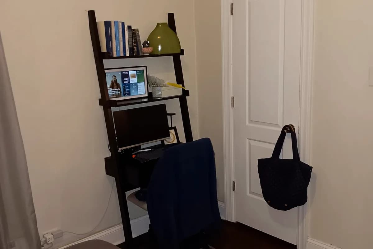 2129 N. Dayton St, Apt 302 — photo 5