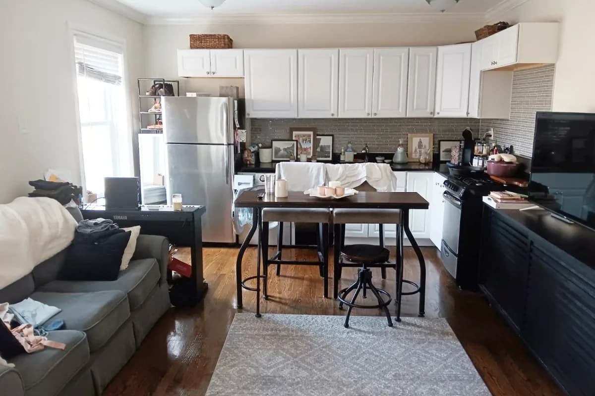 2129 N. Dayton St, Apt 306 — photo 2