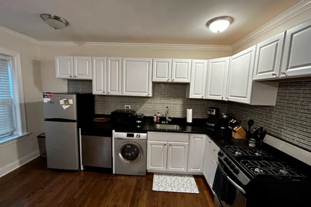 2129 N. Dayton St, Apt 307 — photo 2