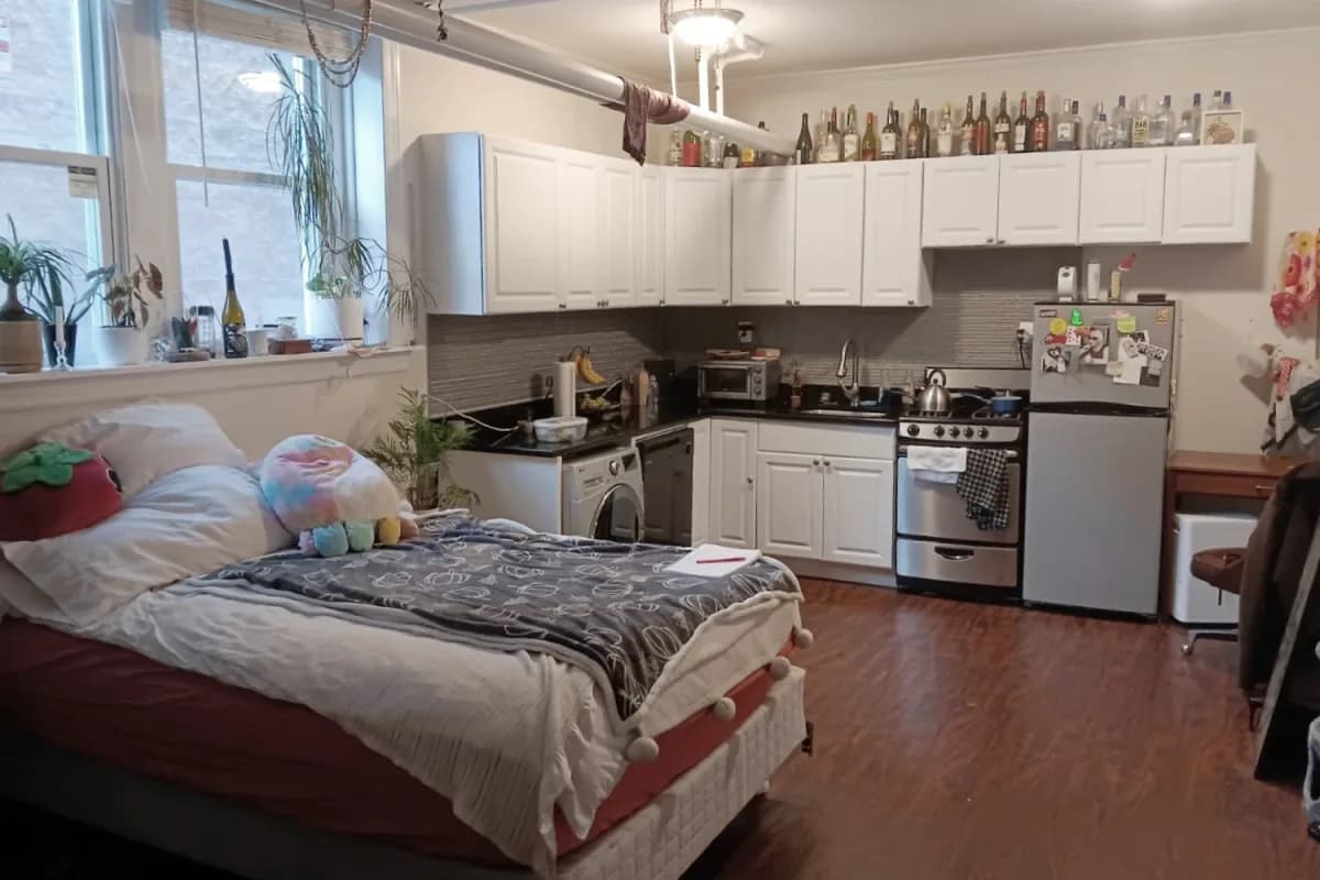 2129 N. Dayton St, Apt g3 — photo 2