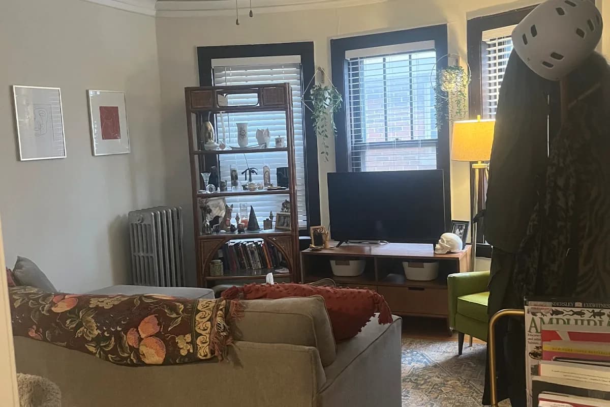 2131 W. Giddings St, Apt 2b — photo 3