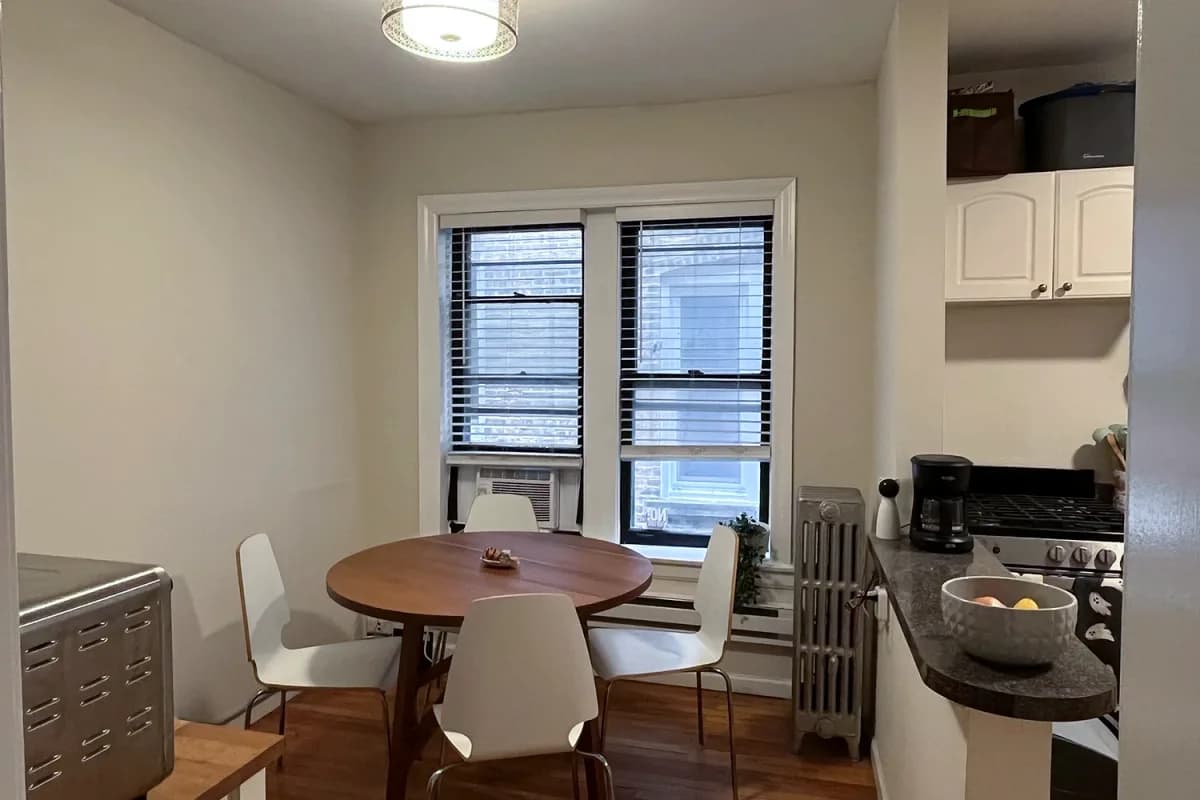 2131 W. Giddings St, Apt 2b — photo 5