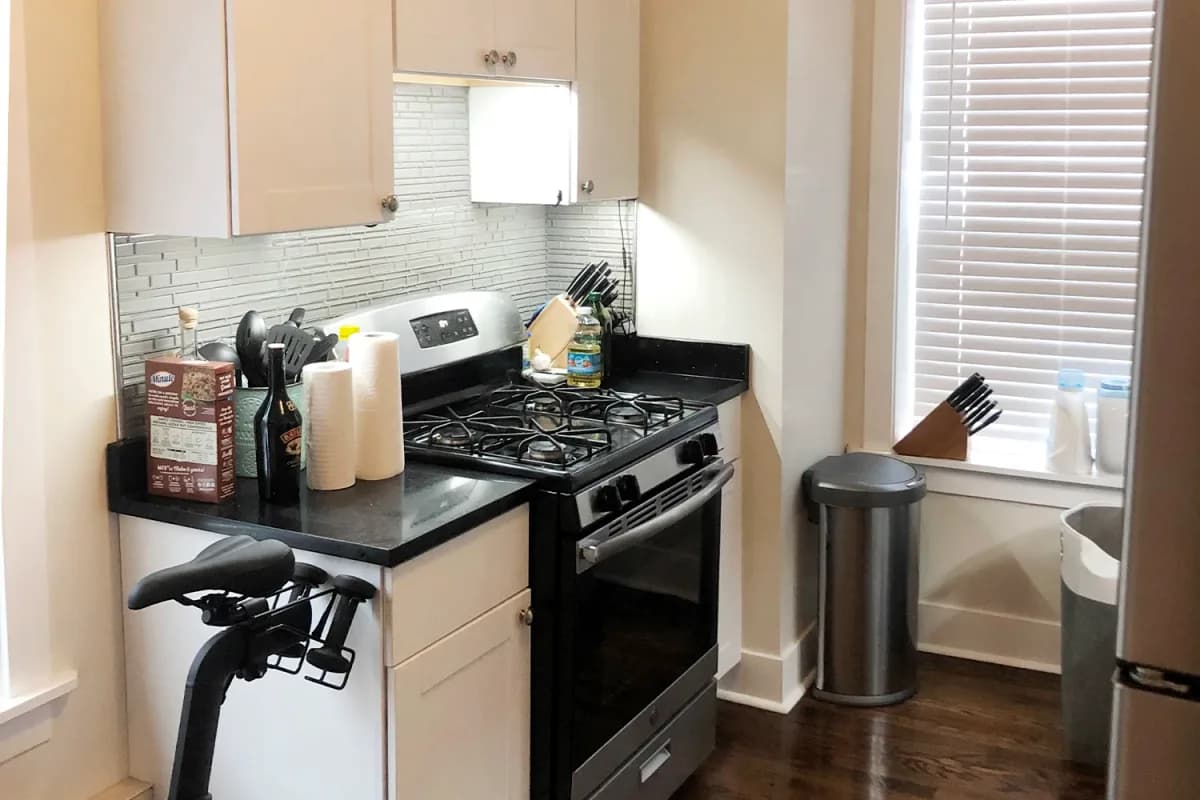 2147-51 N. Fremont St, Apt 2147-1S — photo 2