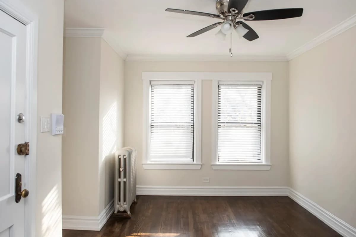 2535-37 N. Seminary Ave, Apt 3 — photo 5
