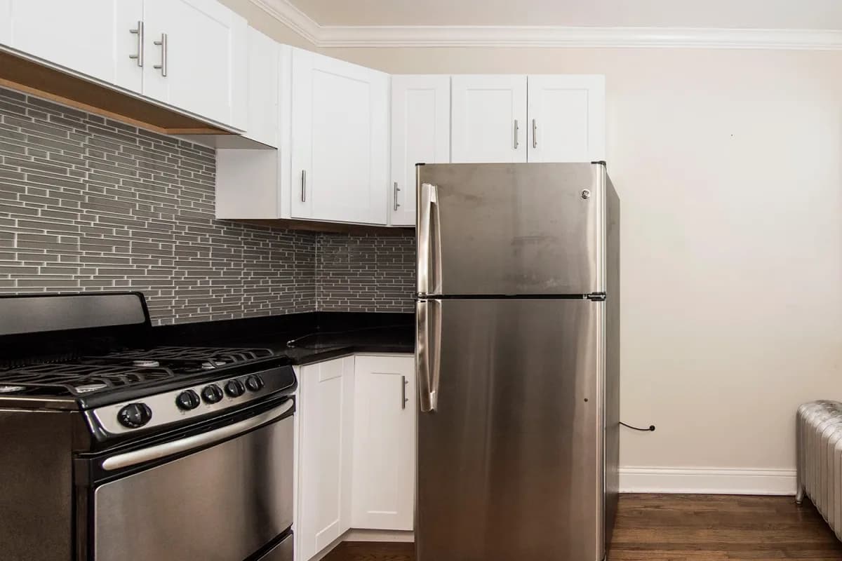 2535-37 N. Seminary Ave, Apt 2 — photo 4