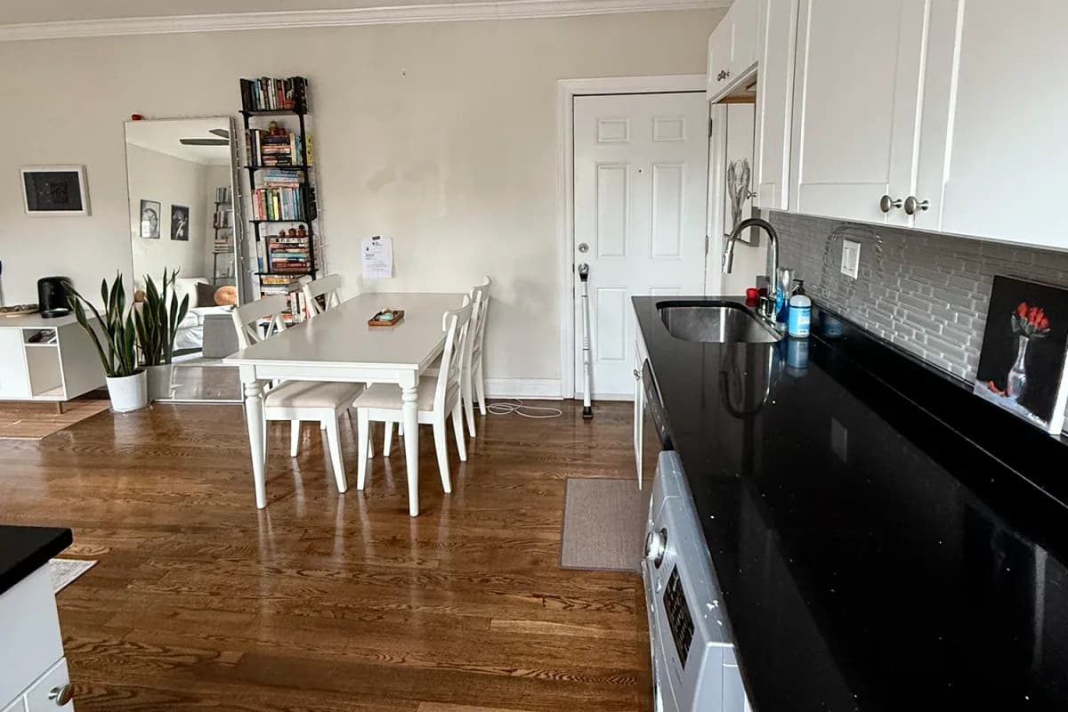 2535-37 N. Seminary Ave, Apt 3 — photo 4