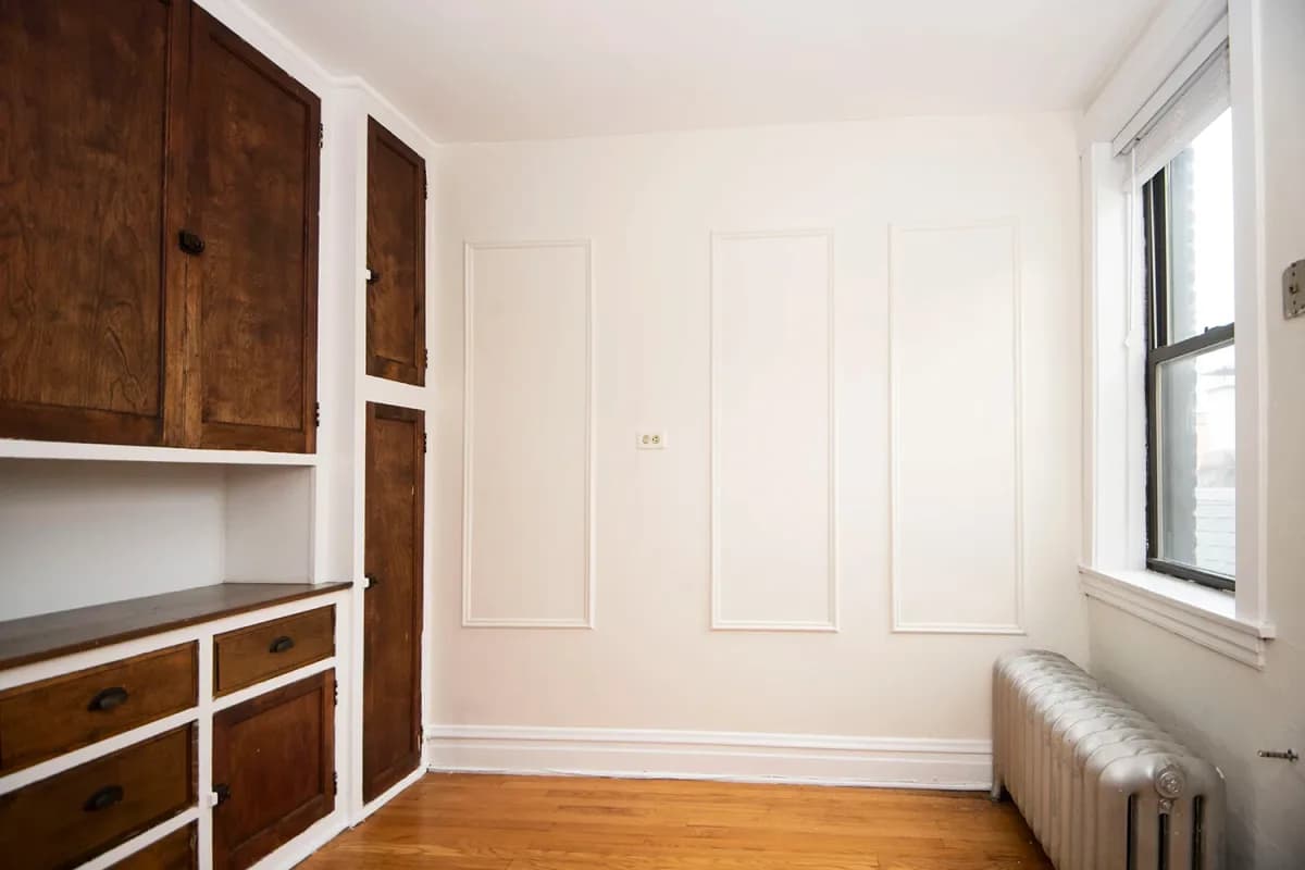 2535-37 N. Seminary Ave, Apt 3 — photo 3