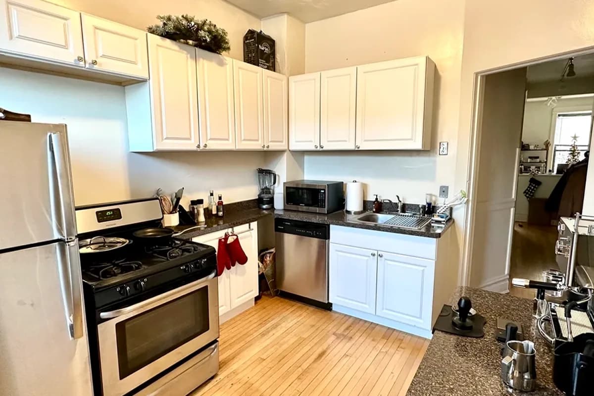 2905-09 N. Mildred Ave, Apt 3 — photo 1
