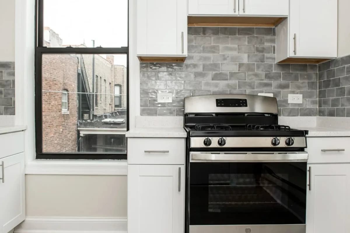 2905-09 N. Mildred Ave, Apt 3 — photo 1