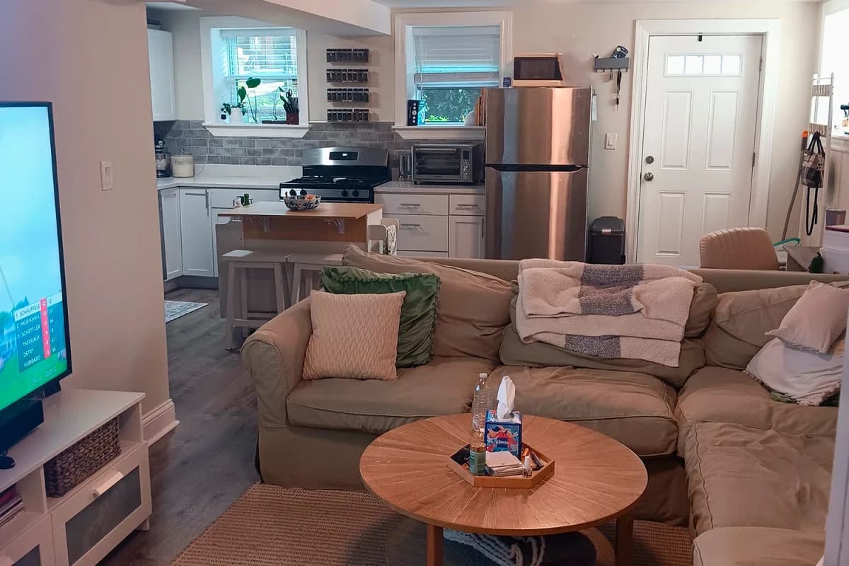 2905-09 N. Mildred Ave, Apt gdn — photo 3