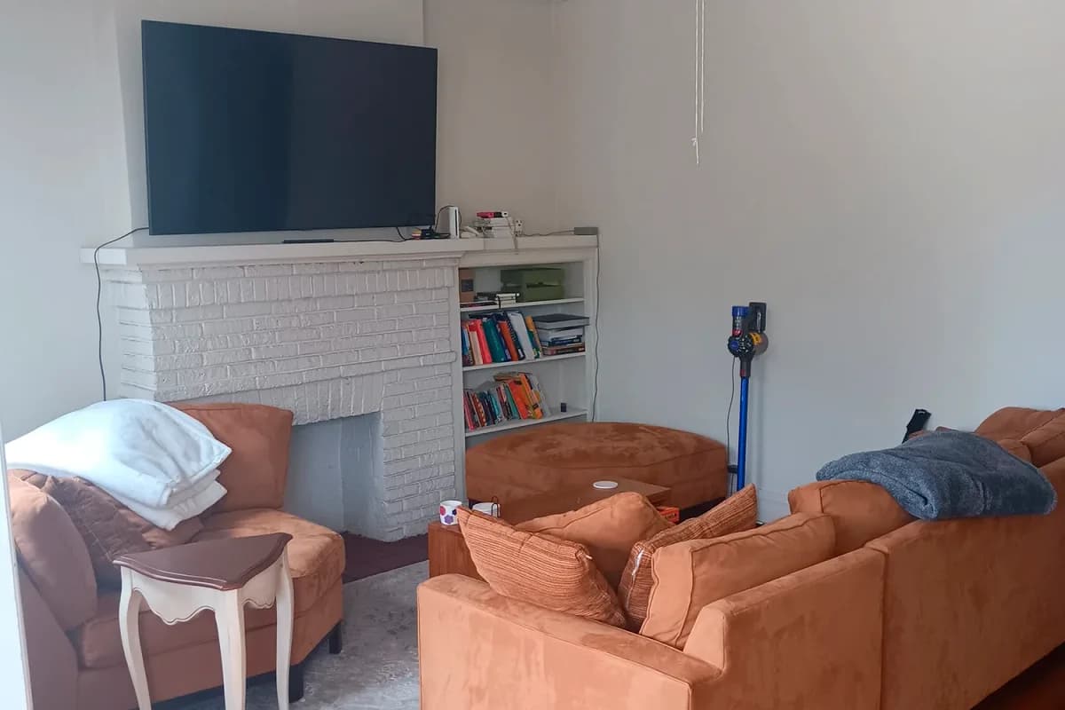 312-320 Lee St, Apt 1 — photo 4