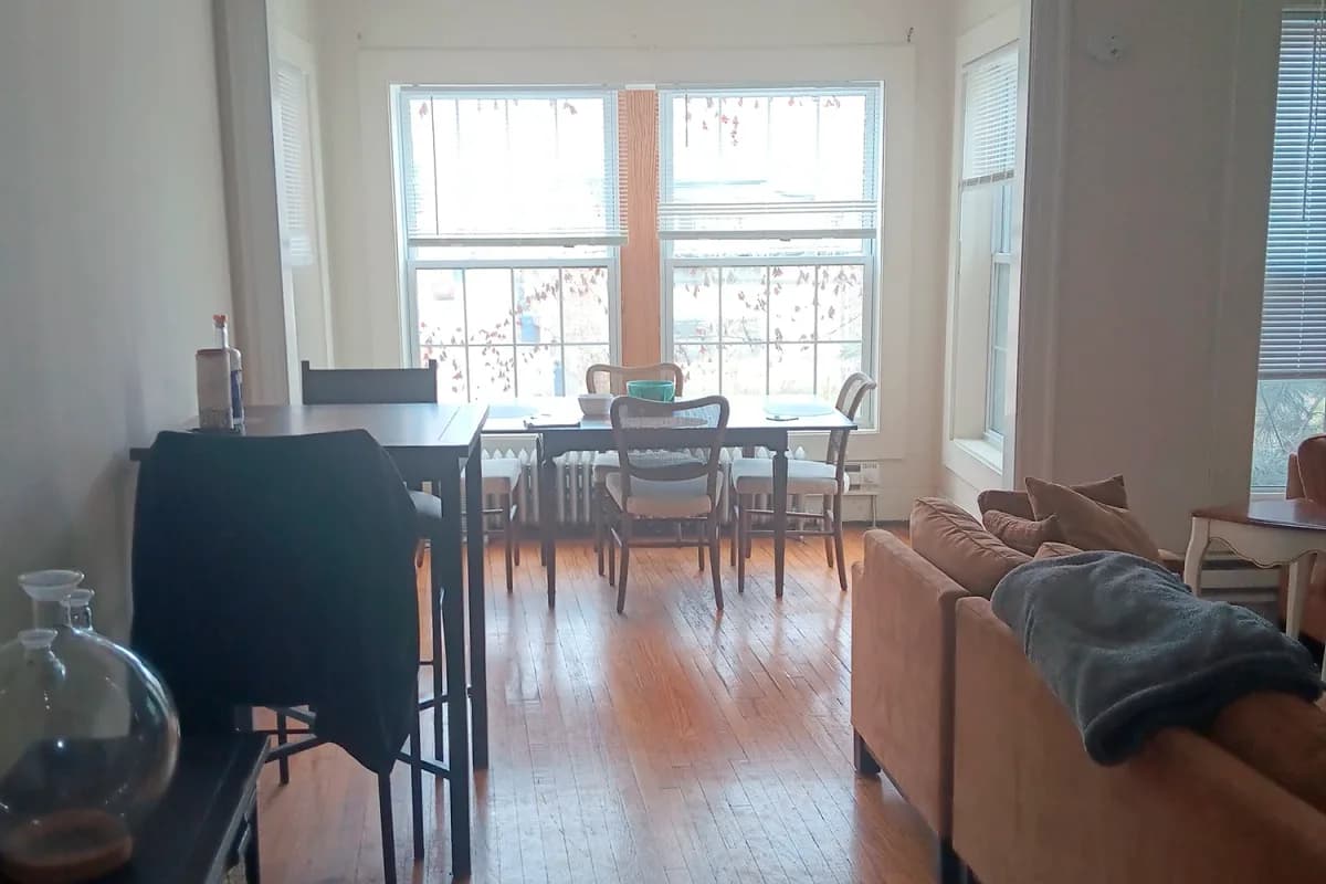 312-320 Lee St, Apt 1 — photo 5