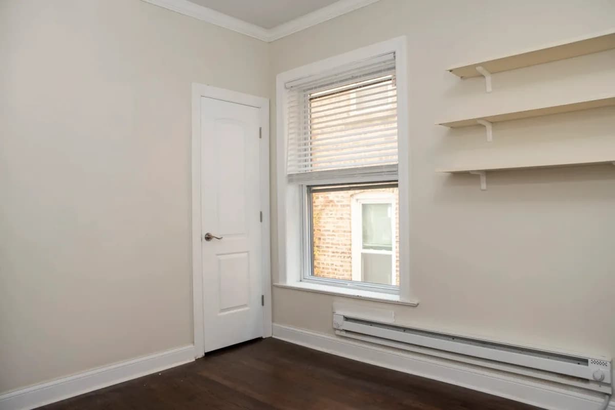 312-320 Lee St, Apt 1 — photo 4