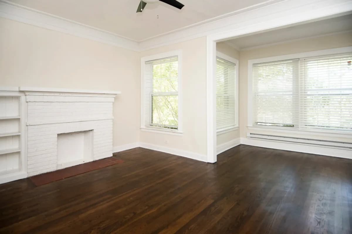 312-320 Lee St, Apt 3 — photo 3