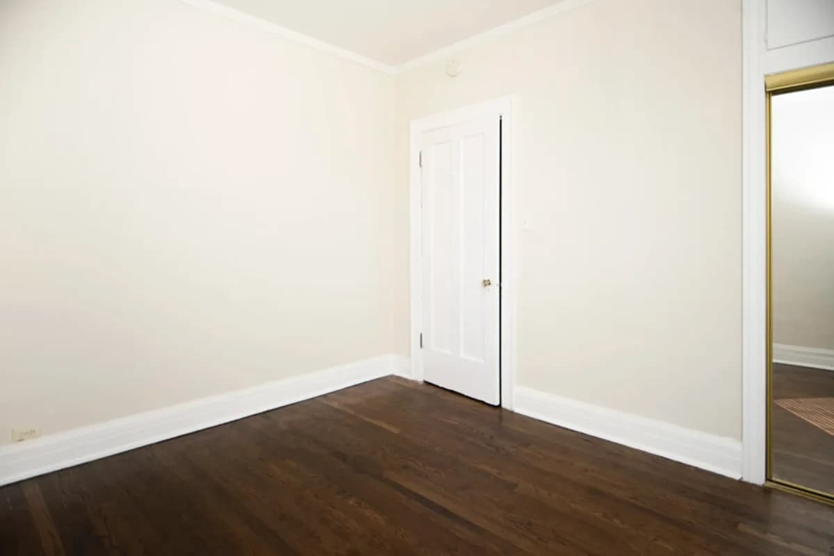 312-320 Lee St, Apt 3 — photo 5