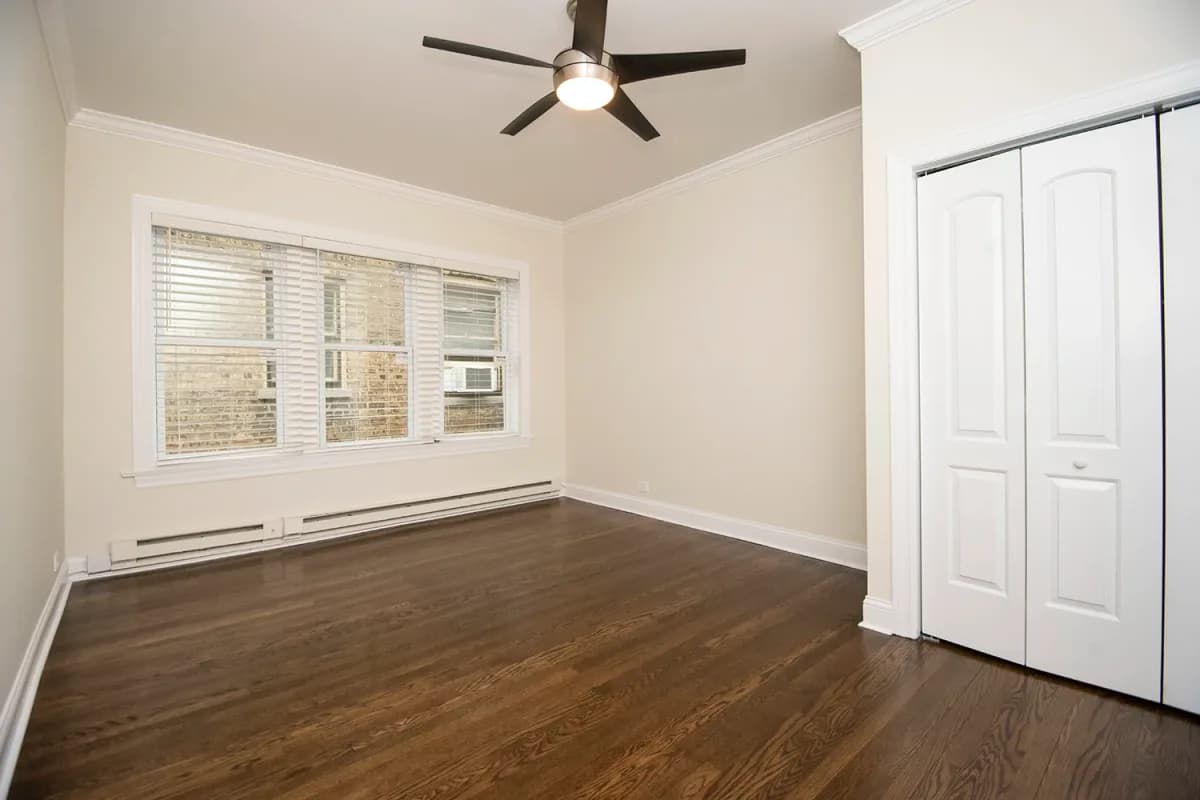 325-31 Kedzie St, Apt 3 — photo 5