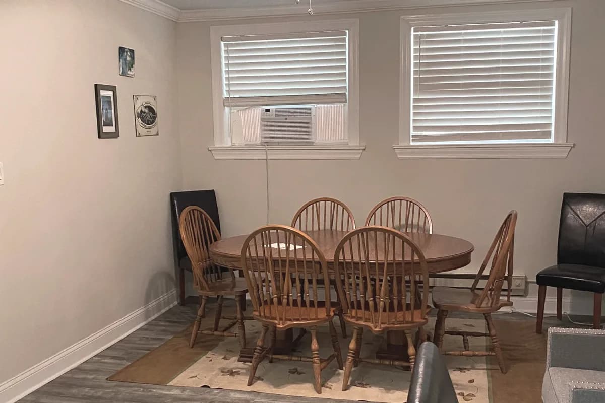 325-31 Kedzie St, Apt gdn — photo 5