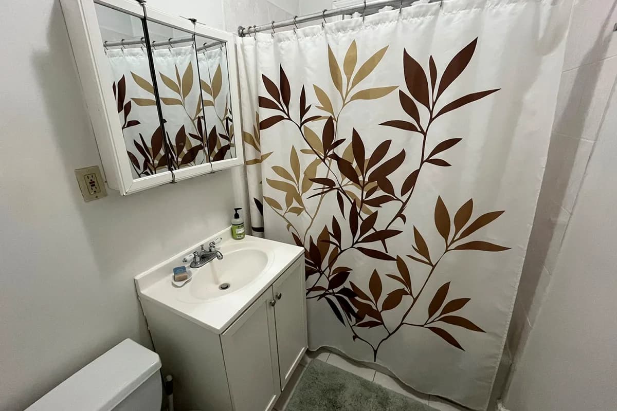 325-31 Kedzie St, Apt 1 — photo 3