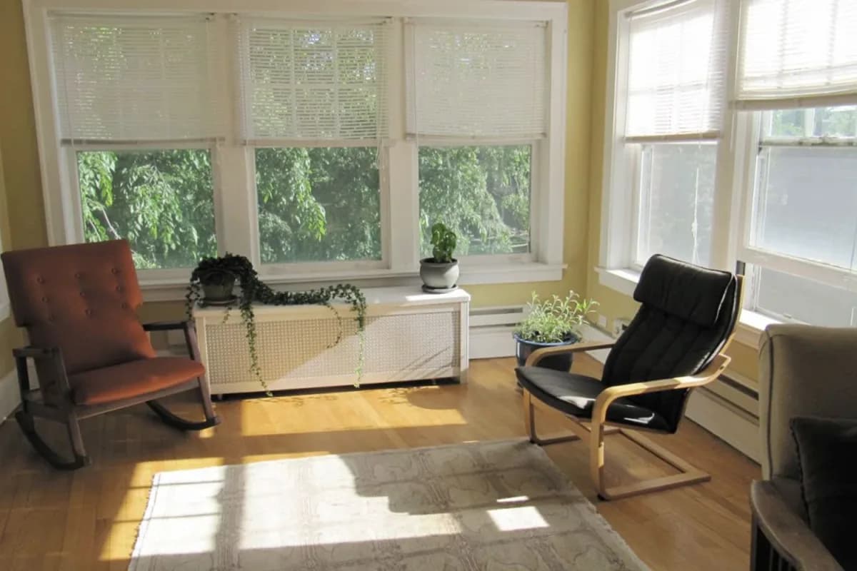 325-31 Kedzie St, Apt 3 — photo 4