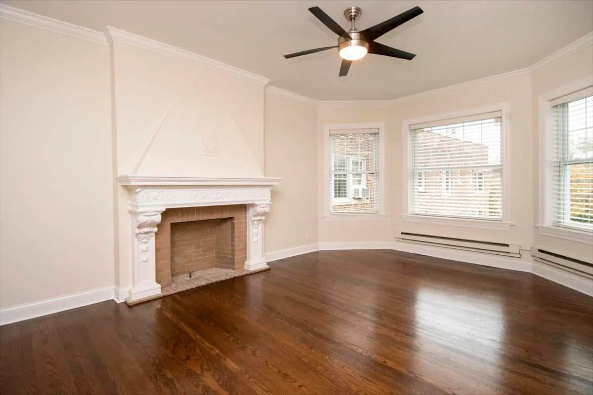 325-31 Kedzie St, Apt 1 — photo 5