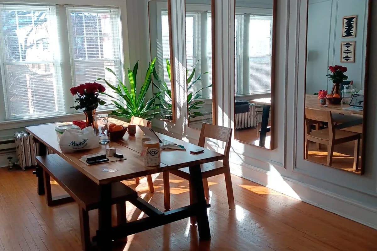 325-31 Kedzie St, Apt 3 — photo 5