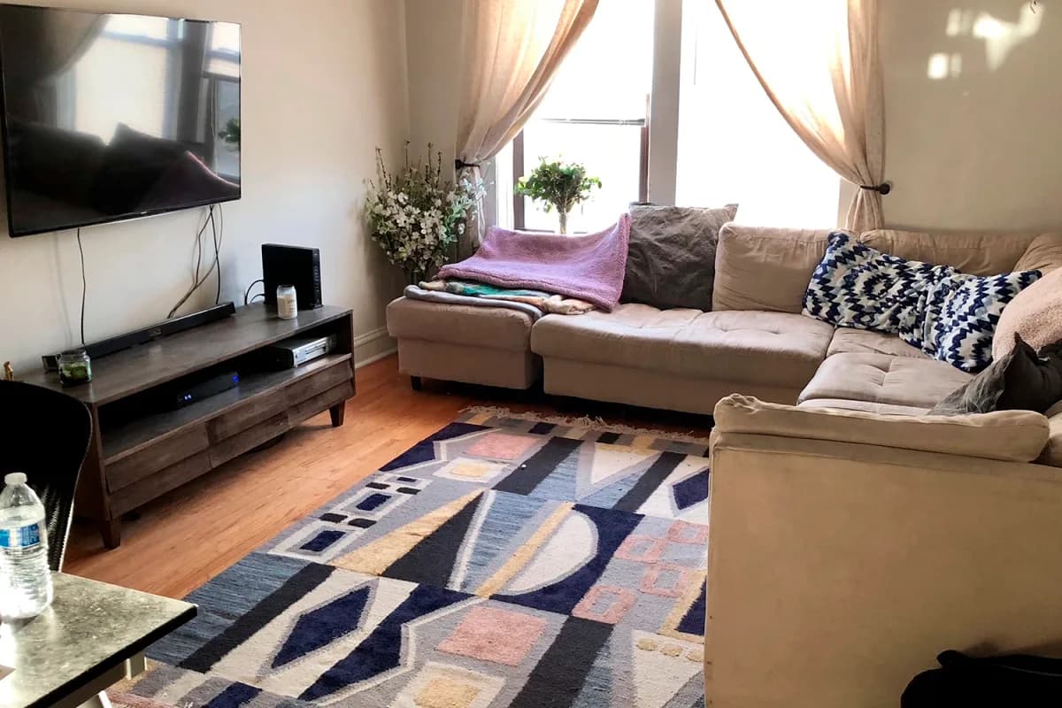 3325 N. Lakewood Ave, Apt 3 — photo 5
