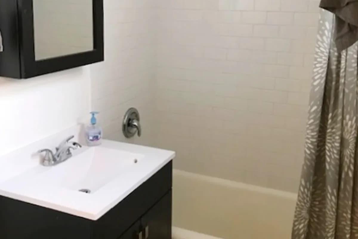 3345-47 N. Marshfield Ave, Apt 101 — photo 4