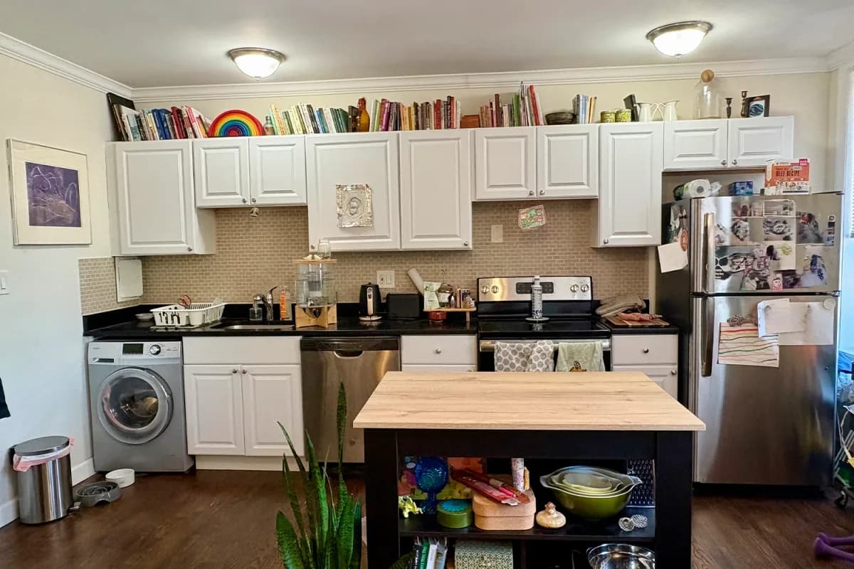3345-47 N. Marshfield Ave, Apt 201 — photo 2