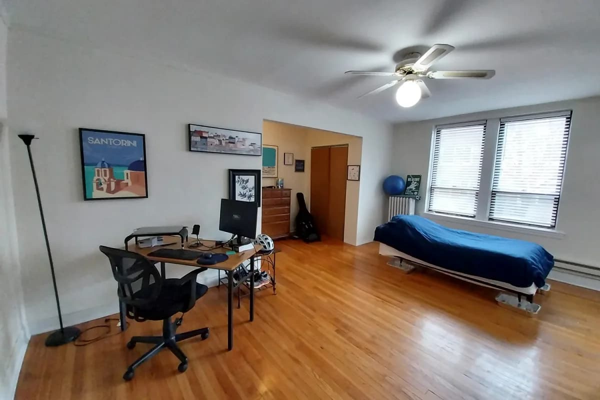 3345-47 N. Marshfield Ave, Apt 210 — photo 3