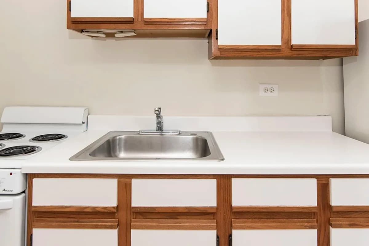 3345-47 N. Marshfield Ave, Apt 304 — photo 1