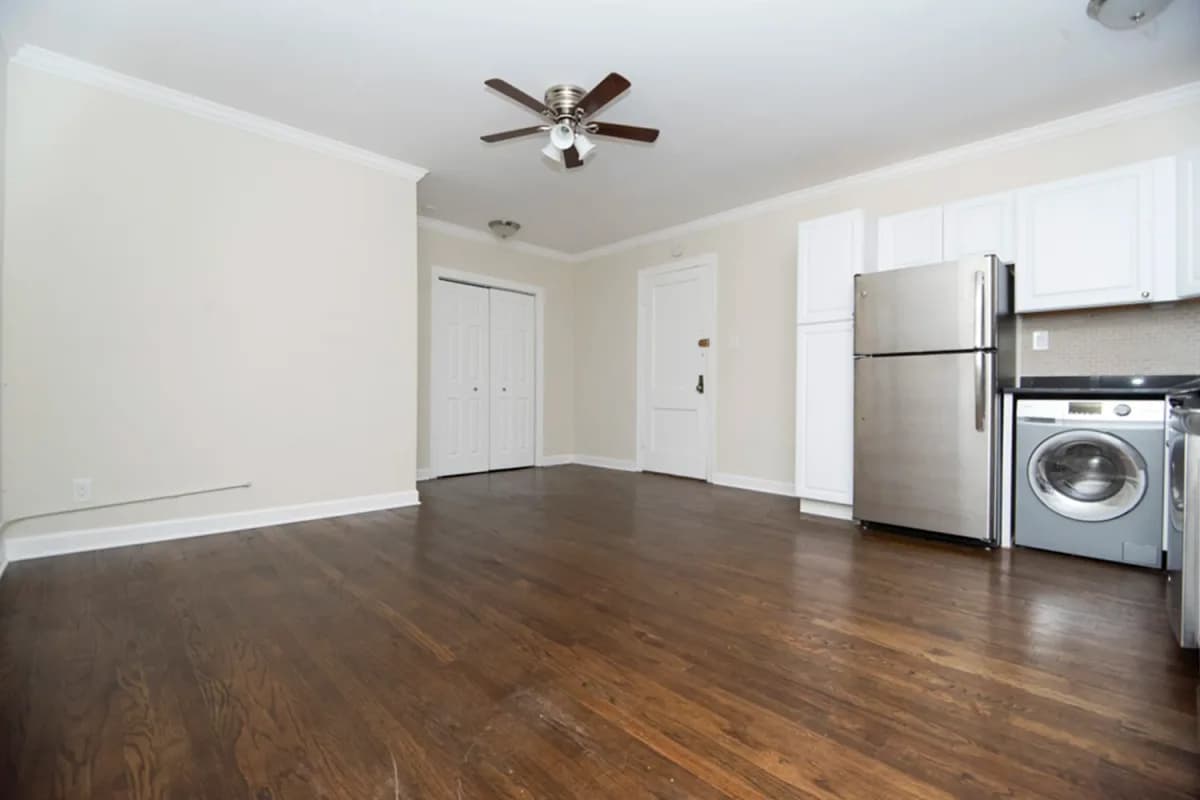 3345-47 N. Marshfield Ave, Apt 407 — photo 3