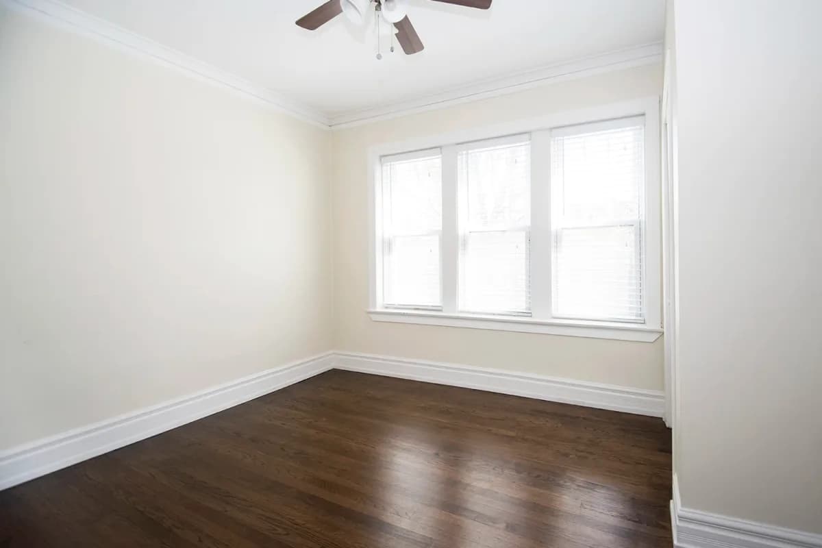 3701 N. Hoyne Ave, Apt 3 — photo 5