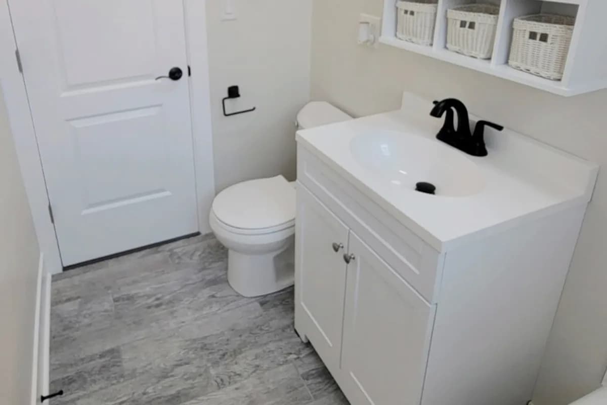 3701 N. Hoyne Ave, Apt 2 — photo 5
