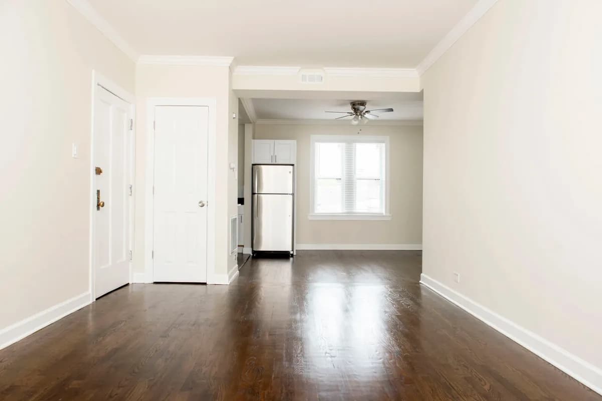 3701 N. Hoyne Ave, Apt 3 — photo 5
