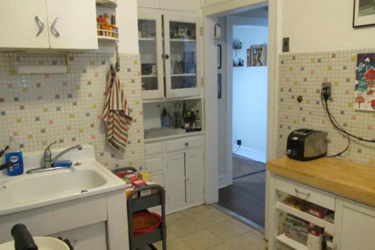 3701 N. Hoyne Ave, Apt 2 — photo 2