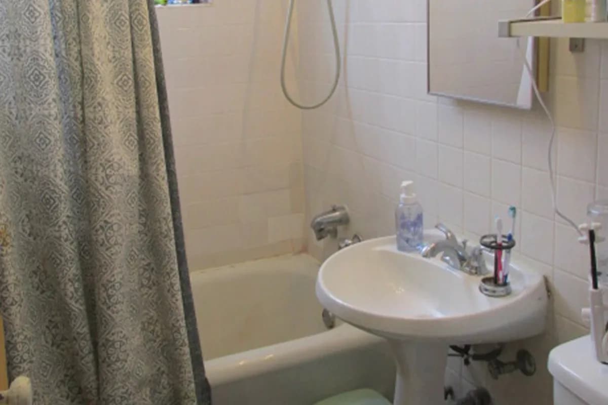 3701 N. Hoyne Ave, Apt 3 — photo 4