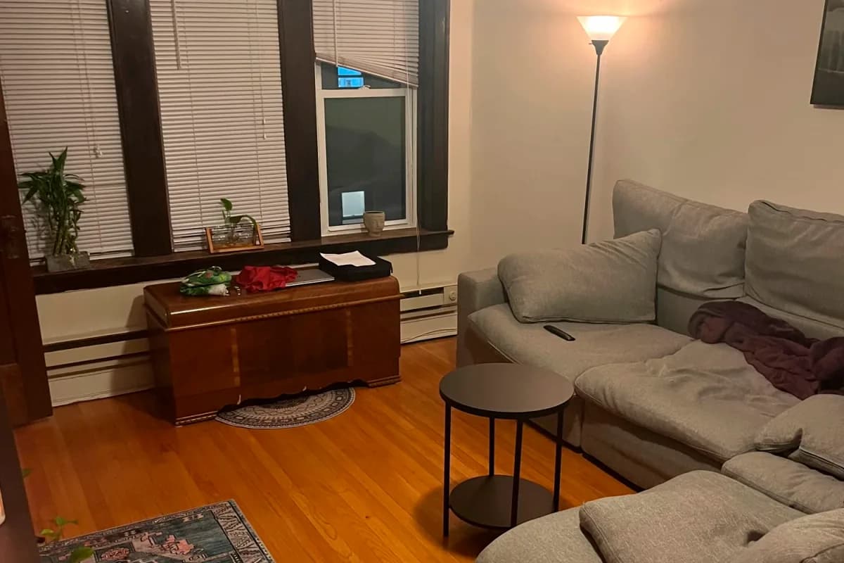 3815-23 N. Greenview Ave, Apt 2e — photo 4