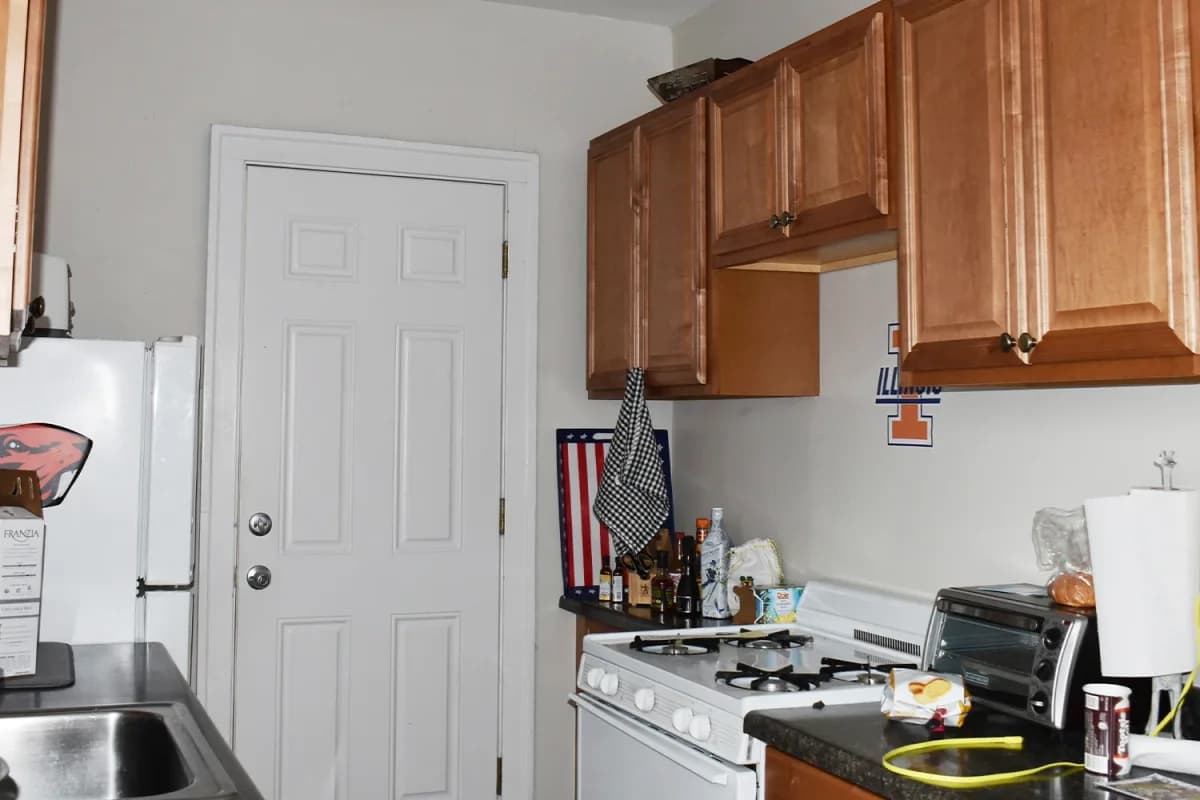 3815-23 N. Greenview Ave, Apt 3e — photo 3