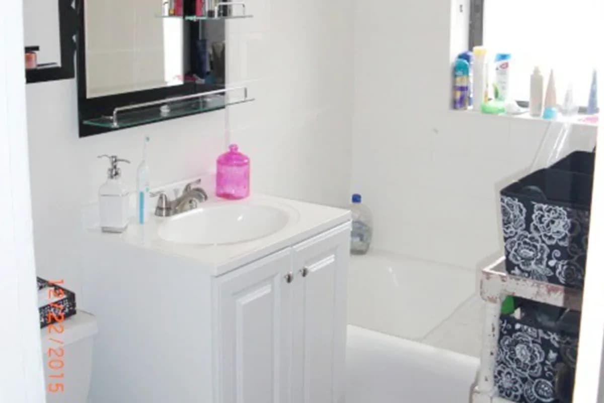 3815-23 N. Greenview Ave, Apt 3e — photo 5