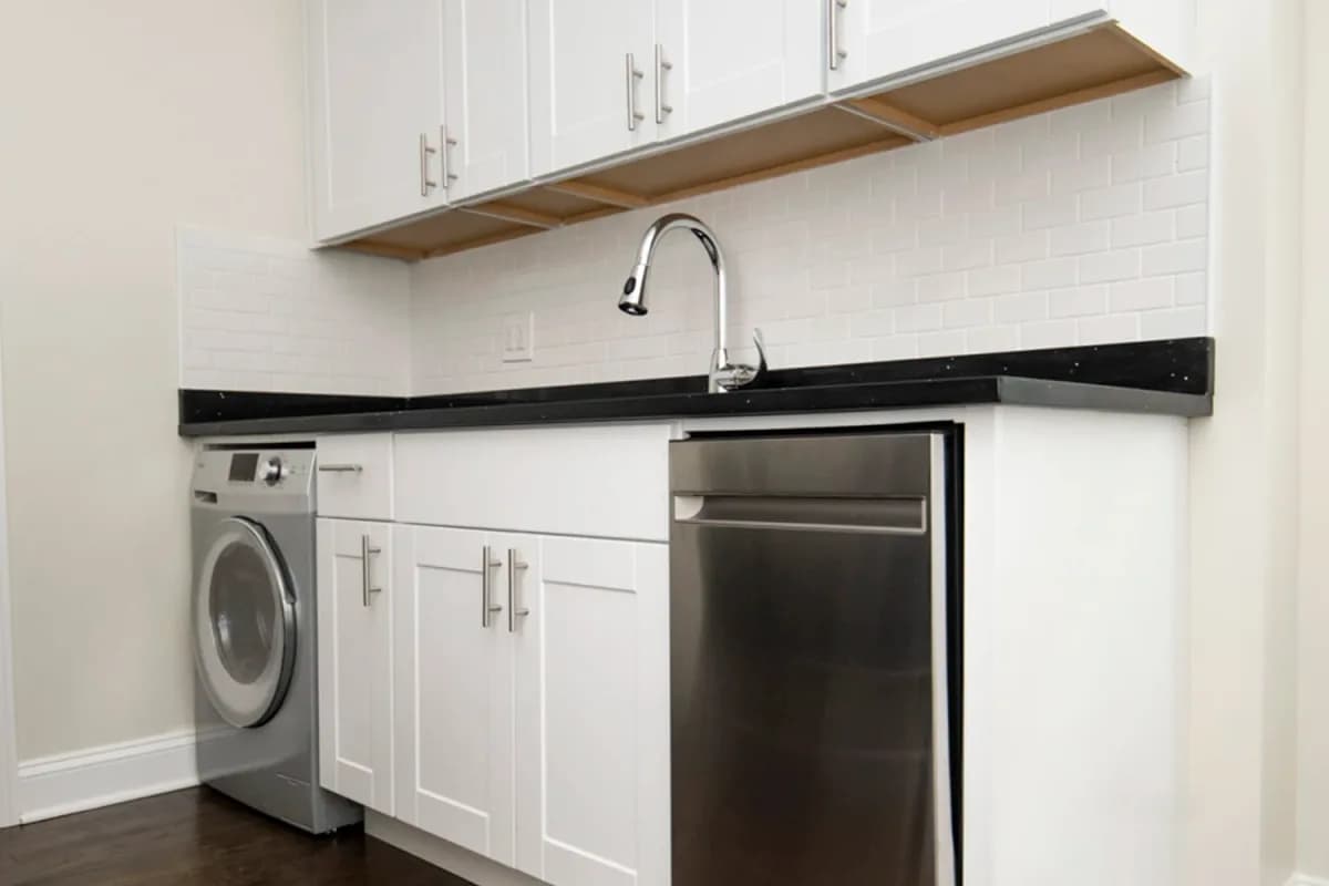 3815-23 N. Greenview Ave, Apt 2w — photo 3