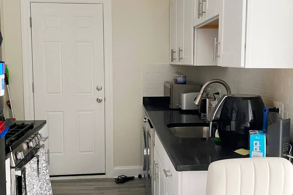 3815-23 N. Greenview Ave, Apt 2w — photo 5