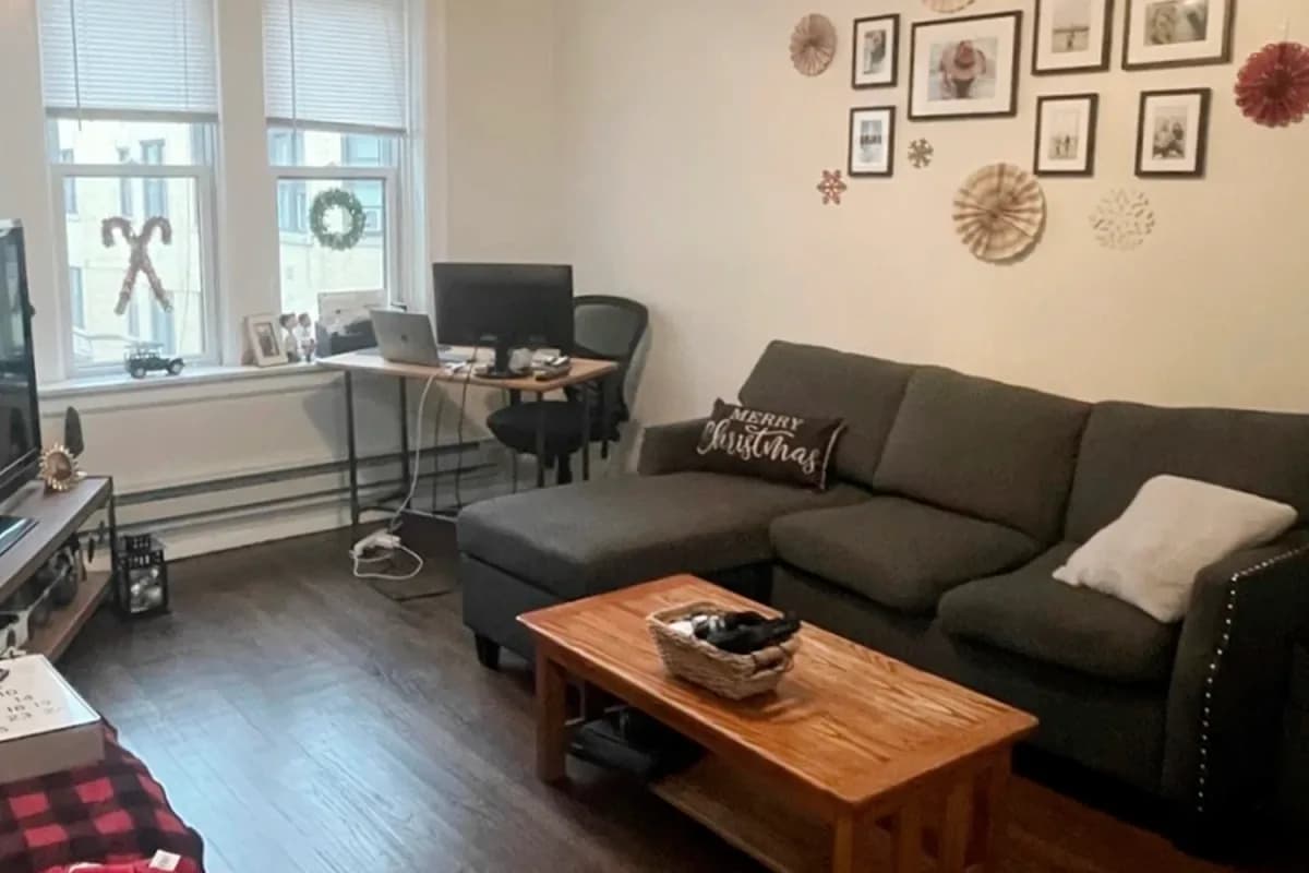 3815-23 N. Greenview Ave, Apt 2s — photo 1
