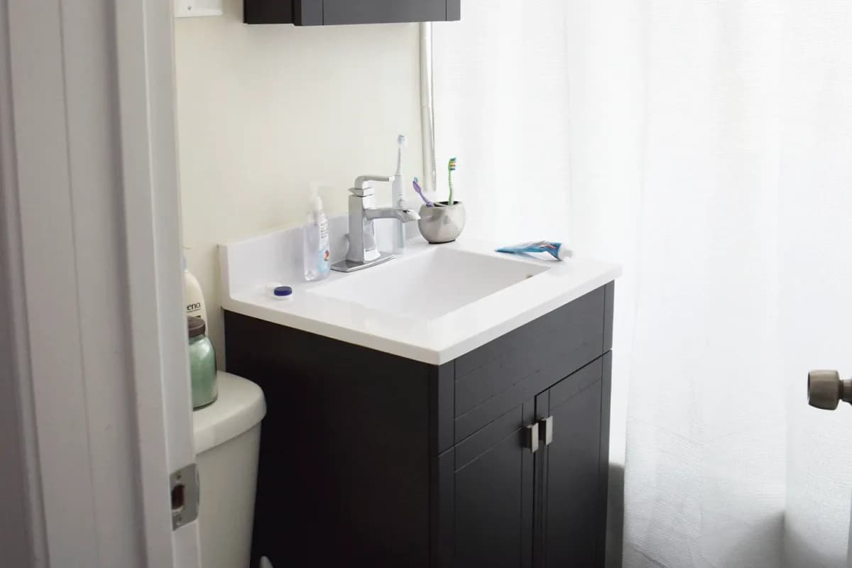 3815-23 N. Greenview Ave, Apt 3n — photo 5