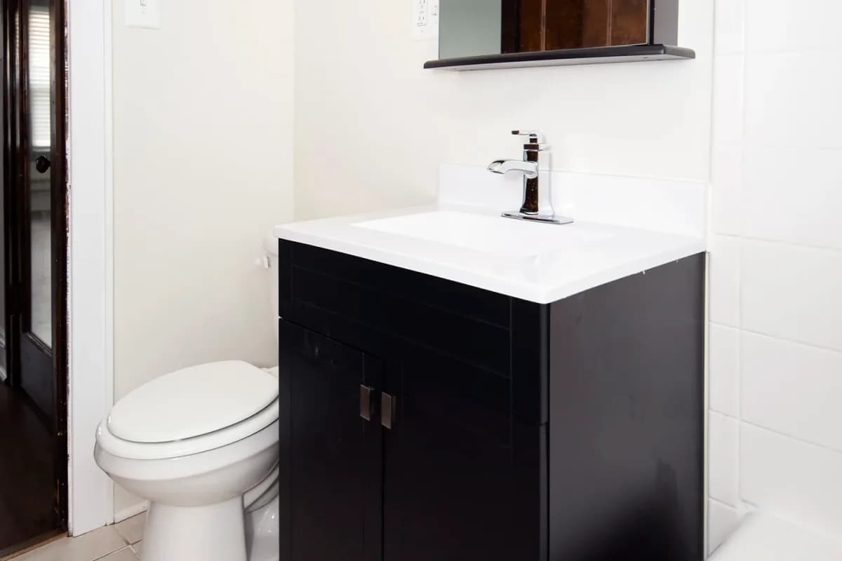 3815-23 N. Greenview Ave, Apt 3819-5-3w — photo 3