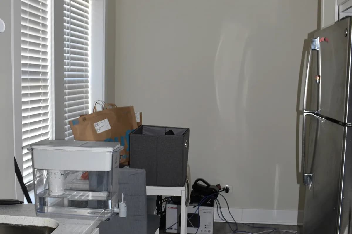 3815-23 N. Greenview Ave, Apt 3821-3e — photo 3