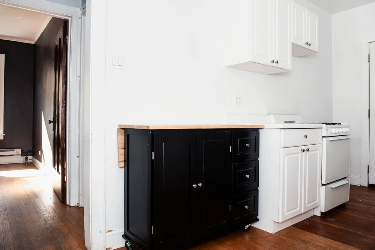 3815-23 N. Greenview Ave, Apt 2e — photo 4